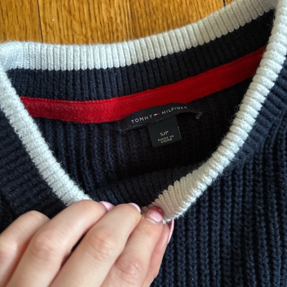 Navy Ribbed Bell-Sleeve Sweater with Light Blue Trim - Picture 3 of 4